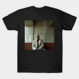 Le Corbusier portrait T-Shirt